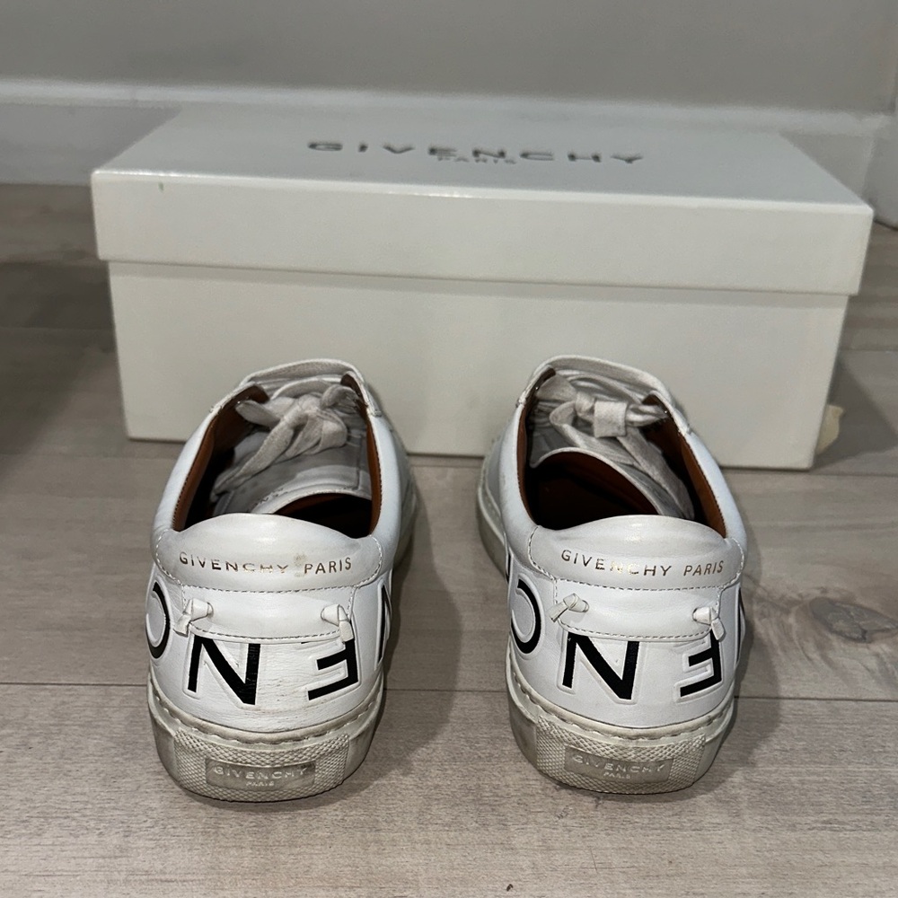 Givenchy Women’s Urban Street Classic White Sneakers - Picture 3 of 7
